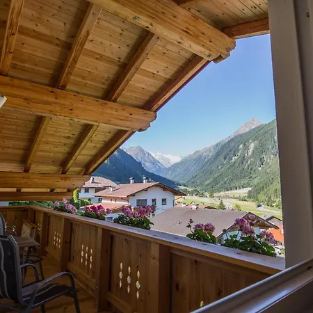 Daire Ferienlodge Alpenkoenigin Vacation In Stubai Valley *